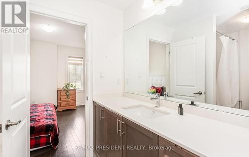 51 Lionhead Golf Club Road, Brampton, ON - Indoor Photo Showing Bathroom