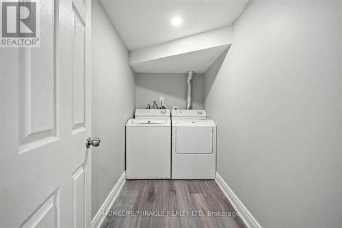 3259 Scotch Pine Gate, Mississauga, ON - Indoor Photo Showing Laundry Room