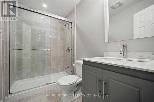 3259 Scotch Pine Gate, Mississauga, ON - Indoor Photo Showing Bathroom