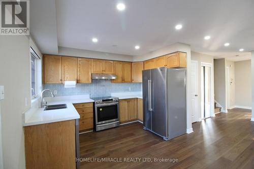 118 Native Landing, Brampton, ON - Indoor Photo Showing Kitchen With Double Sink