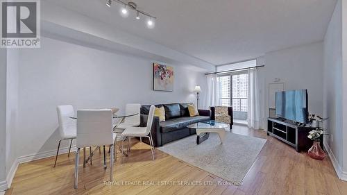 2405 - 3880 Duke Of York Boulevard, Mississauga, ON - Indoor Photo Showing Living Room