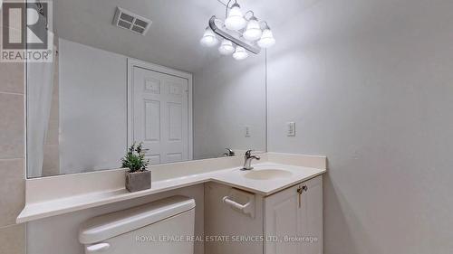 2405 - 3880 Duke Of York Boulevard, Mississauga, ON - Indoor Photo Showing Bathroom