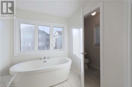 14 Station Drive, Millbrook Village, ON - Indoor Photo Showing Bathroom