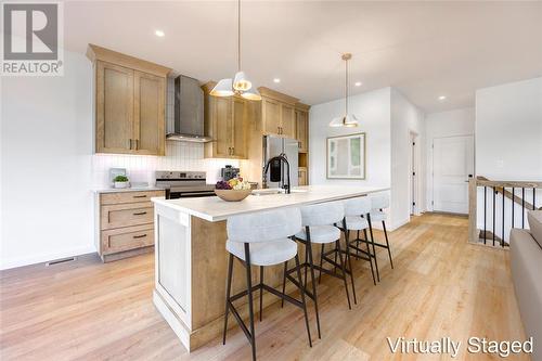 6751 Shaker Lane, Plympton-Wyoming, ON - Indoor Photo Showing Kitchen With Upgraded Kitchen