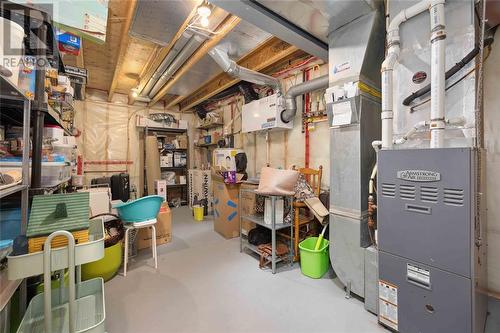 212 Washington Court, Sarnia, ON - Indoor Photo Showing Basement