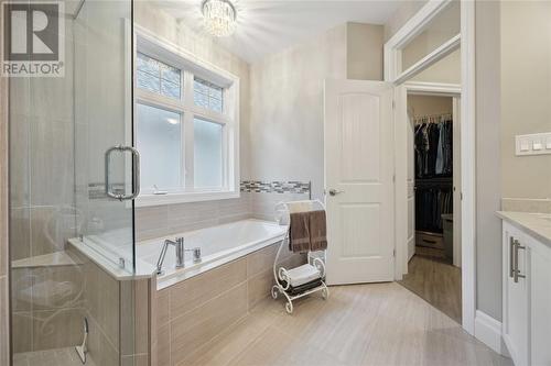 1078 Mike Weir Drive, Sarnia, ON - Indoor Photo Showing Bathroom