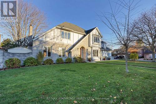 35 Monte Vista Crescent, London, ON - Outdoor With Facade