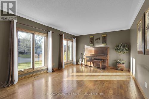 35 Monte Vista Crescent, London, ON - Indoor