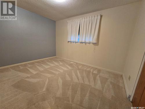 56 Porteous Crescent, Saskatoon, SK - Indoor Photo Showing Other Room