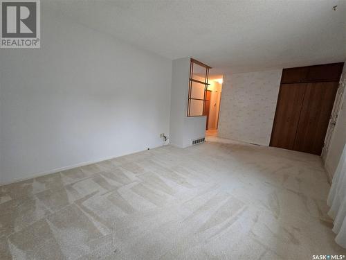 56 Porteous Crescent, Saskatoon, SK - Indoor Photo Showing Other Room