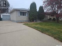 56 Porteous CRESCENT  Saskatoon, SK S7J 2S8