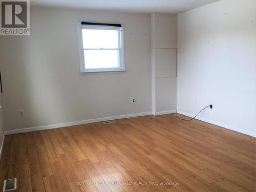 pictures from prior to tenant moving in. - 215 Charles Street W, Ingersoll (Ingersoll - South), ON - Indoor Photo Showing Other Room