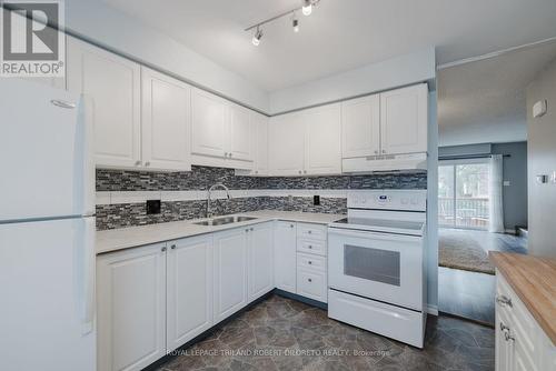 33 - 110 Deveron Crescent, London, ON - Indoor Photo Showing Kitchen