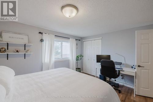 33 - 110 Deveron Crescent, London, ON - Indoor Photo Showing Bedroom