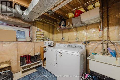 33 - 110 Deveron Crescent, London, ON - Indoor Photo Showing Laundry Room