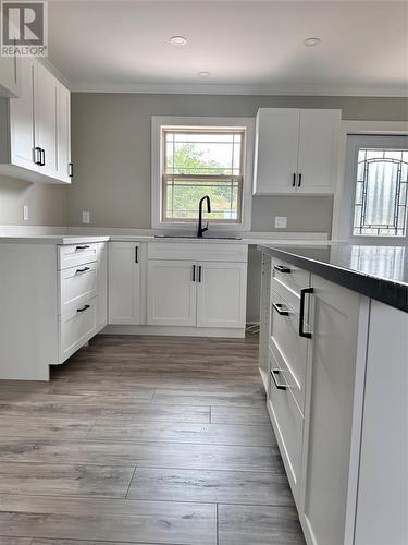 1 Southwest Crescent, Burin Bay Arm, NL - Indoor Photo Showing Kitchen