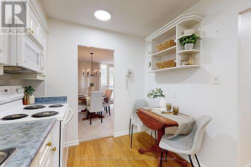 107 - 120 Elgin Street W, Oshawa, ON - Indoor Photo Showing Kitchen