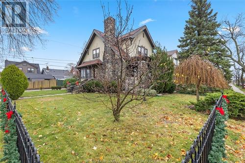 908 Dawson, Windsor, ON - Outdoor