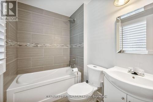 41 Strathearn Avenue, Richmond Hill, ON - Indoor Photo Showing Bathroom