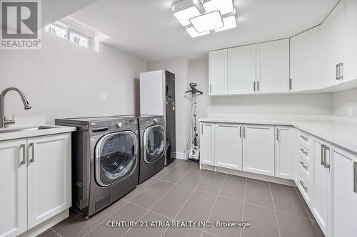 41 Strathearn Avenue, Richmond Hill, ON - Indoor Photo Showing Laundry Room