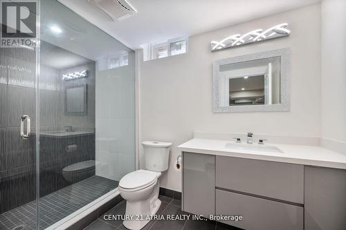 41 Strathearn Avenue, Richmond Hill, ON - Indoor Photo Showing Bathroom