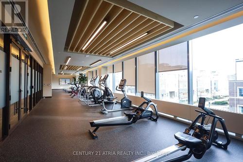 701 - 38 Honeycrisp Crescent, Vaughan, ON - Indoor Photo Showing Gym Room