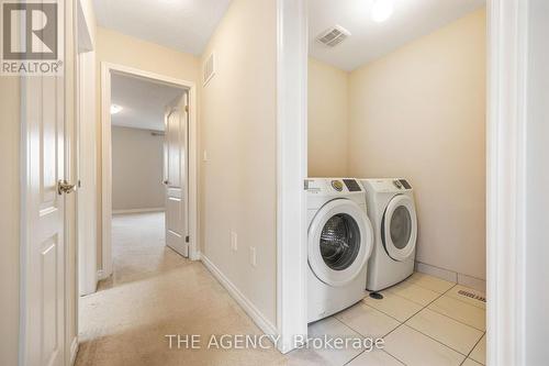 163 Payne Crescent, Aurora, ON - Indoor Photo Showing Laundry Room