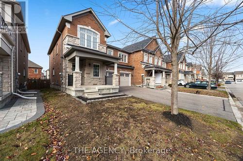 163 Payne Crescent, Aurora, ON - Outdoor With Facade