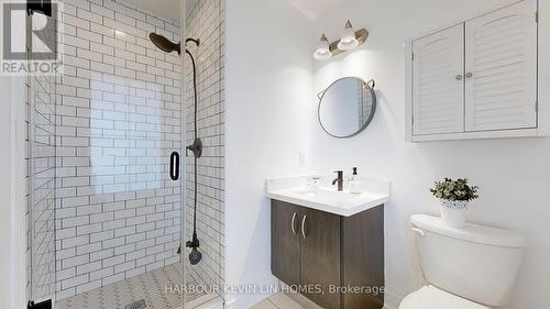 21 Freesia Road, Markham, ON - Indoor Photo Showing Bathroom