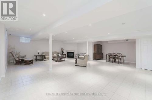 212 Ivy Glen Drive, Vaughan, ON - Indoor