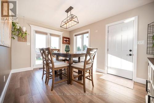 32 Marquis Drive, Petawawa, ON - Indoor Photo Showing Dining Room