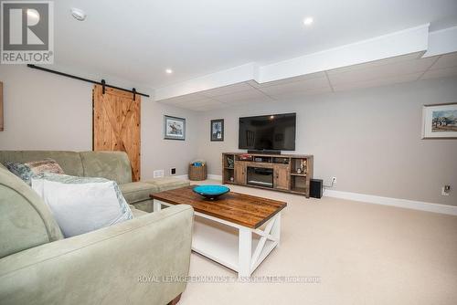 32 Marquis Drive, Petawawa, ON - Indoor Photo Showing Other Room