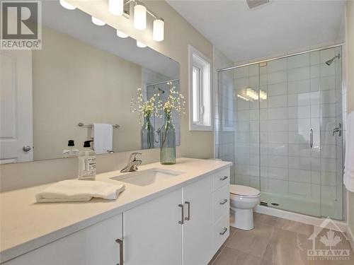 46 Fanning Street, Carleton Place, ON - Indoor Photo Showing Bathroom