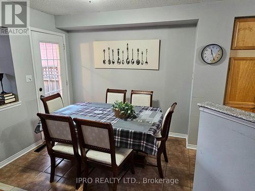 3896 Lacman Trail, Mississauga, ON - Indoor Photo Showing Dining Room