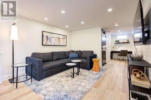 1 - 1456 Olga Drive, Burlington, ON - Indoor Photo Showing Living Room