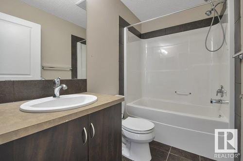 5921 168A Av Nw, Edmonton, AB - Indoor Photo Showing Bathroom