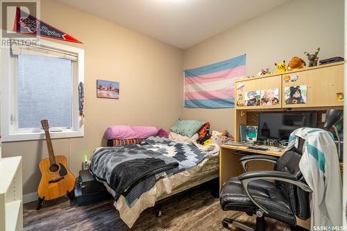 2735 Mcdonald Street, Regina, SK - Indoor Photo Showing Bedroom