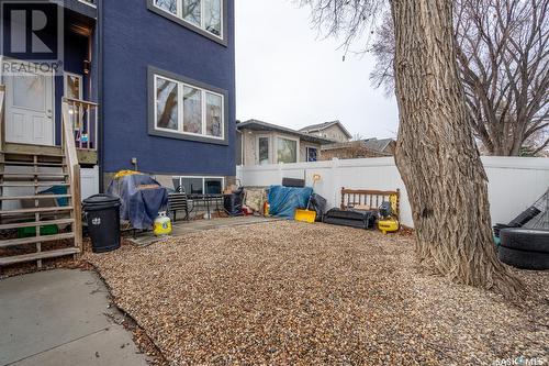 2735 Mcdonald Street, Regina, SK - Outdoor With Exterior