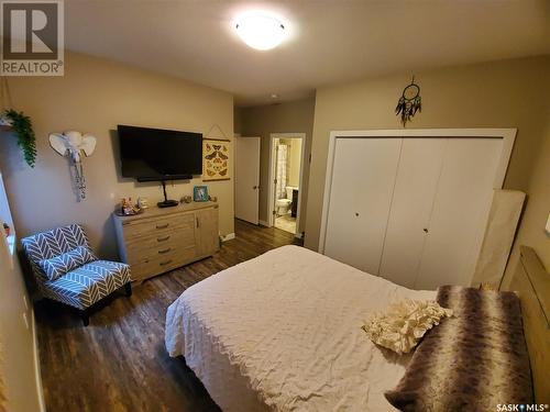 A & B 2735 Mcdonald Street, Regina, SK - Indoor Photo Showing Bedroom