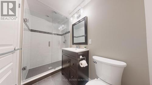 16 - 2169 Orchard Road, Burlington, ON - Indoor Photo Showing Bathroom