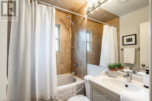 41 Treeview Drive, Toronto, ON - Indoor Photo Showing Bathroom