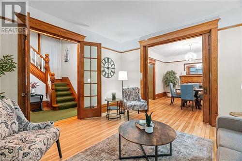 150 East Street, Goderich, ON - Indoor Photo Showing Living Room