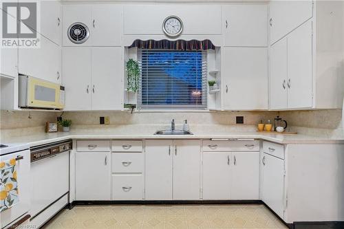 150 East Street, Goderich, ON - Indoor Photo Showing Kitchen