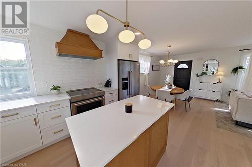 71658 Old Cedar Bank Lane, Bluewater (Munic), ON - Indoor Photo Showing Kitchen With Upgraded Kitchen