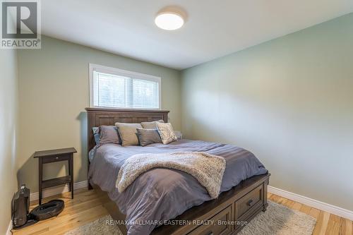 548 8Th Line S Dummer Road, Douro-Dummer, ON - Indoor Photo Showing Bedroom