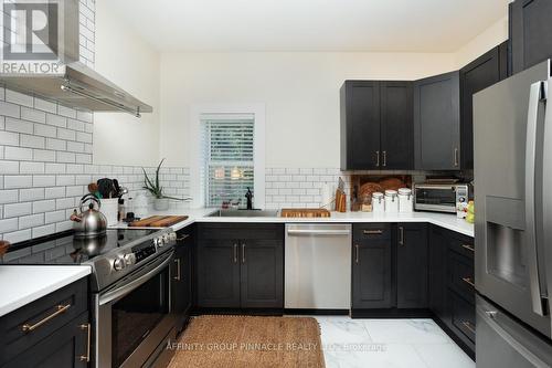 845 Sherburne Street, Peterborough (Otonabee), ON - Indoor Photo Showing Kitchen With Stainless Steel Kitchen