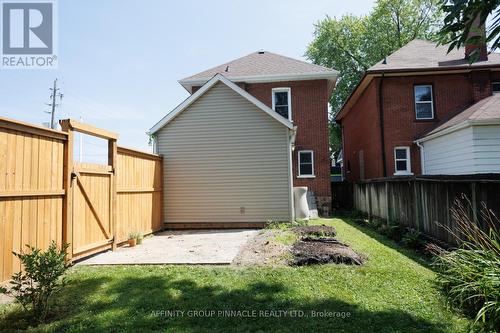 845 Sherburne Street, Peterborough (Otonabee), ON - Outdoor With Exterior