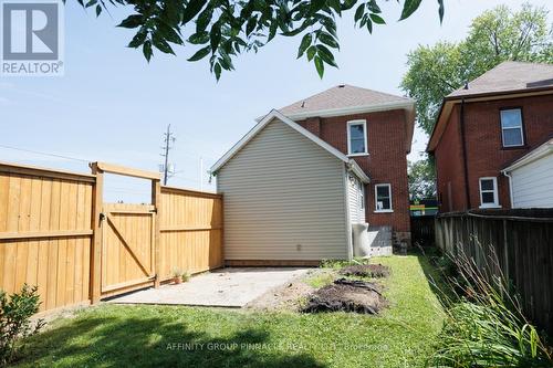 845 Sherburne Street, Peterborough (Otonabee), ON - Outdoor With Exterior