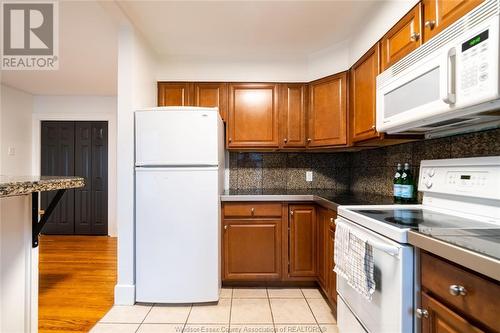 269 Randolph Place Unit# 4, Windsor, ON - Indoor Photo Showing Kitchen