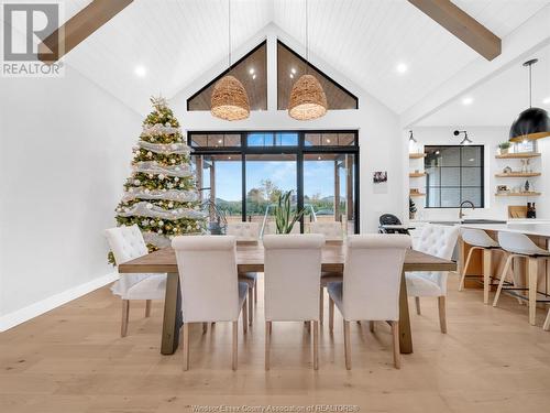 19 Sunningdale, Leamington, ON - Indoor Photo Showing Dining Room